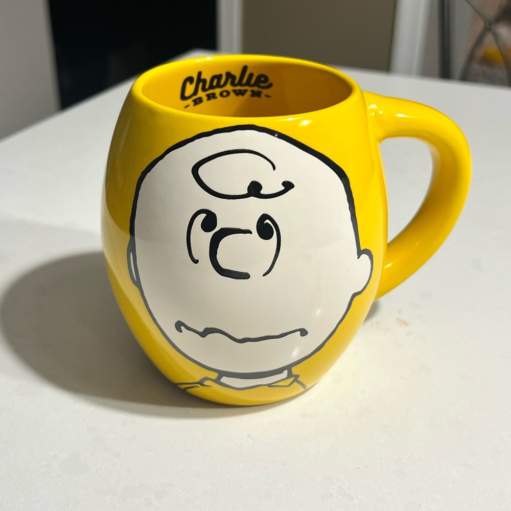 Charlie Brown Yellow Mug